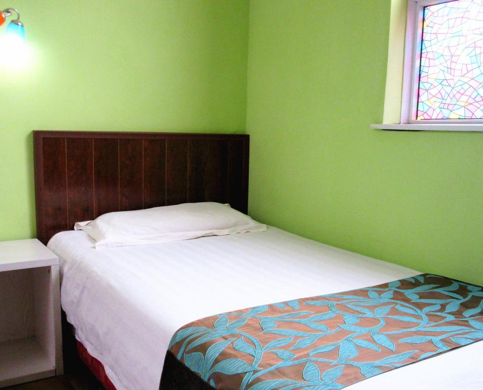 25°C Four Season Youth Hostel Qingdao Exterior foto